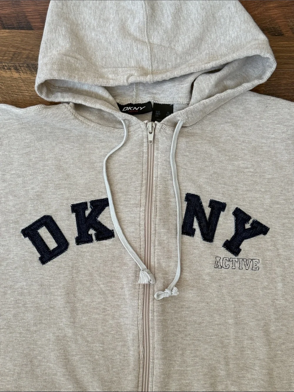 DKNY Active Oatmeal Short Sleeve Zip Hoodie XL Y2K Varsity Logo